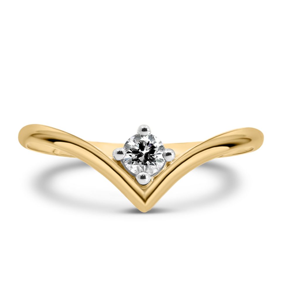 Ring with .15 Carat Diamond in 10kt Yellow Gold