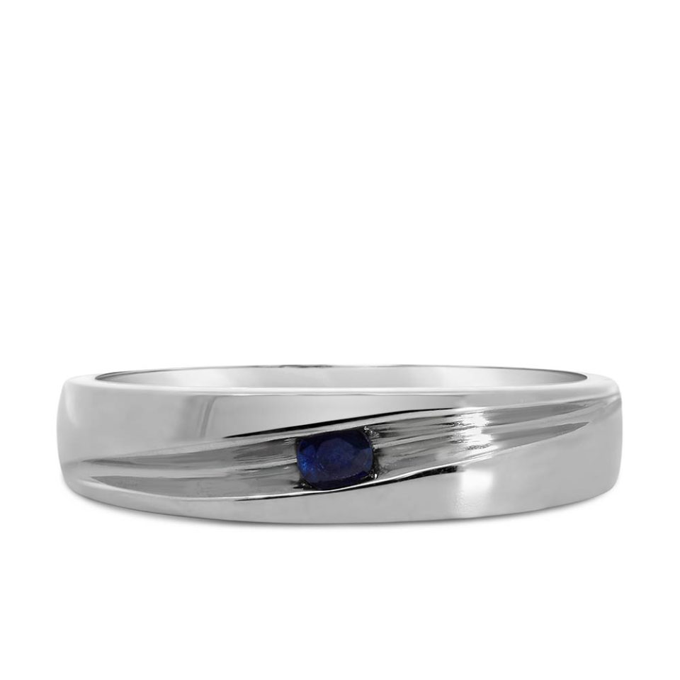 Ring with Sapphire in Sterling Silver